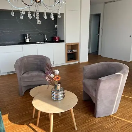 Penthouse-Wohnung Mit Flussblick Oldenburg Exterior photo