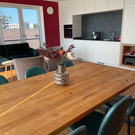 Penthouse-Wohnung Mit Flussblick Oldenburg Exterior photo