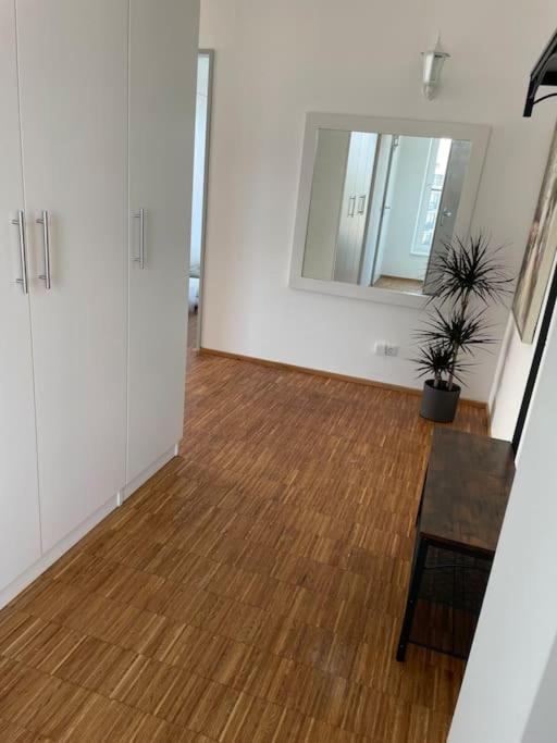 Penthouse-wohnung Mit Flussblick Appartement *
