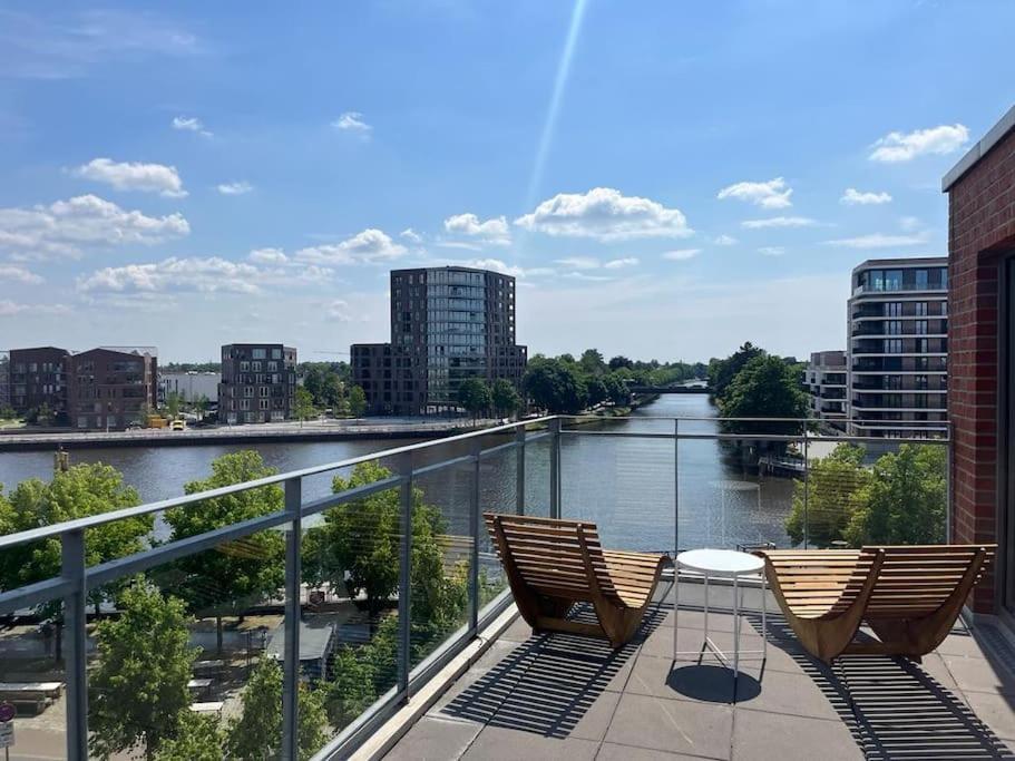 Penthouse-wohnung Mit Flussblick Appartement *