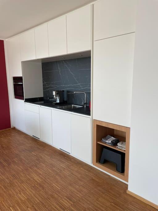 Appartement Penthouse-wohnung Mit Flussblick
